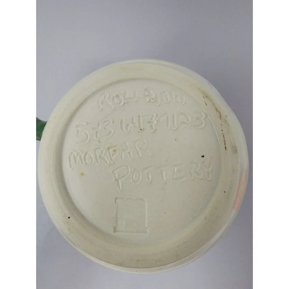 Morfar Pottery this ceramic